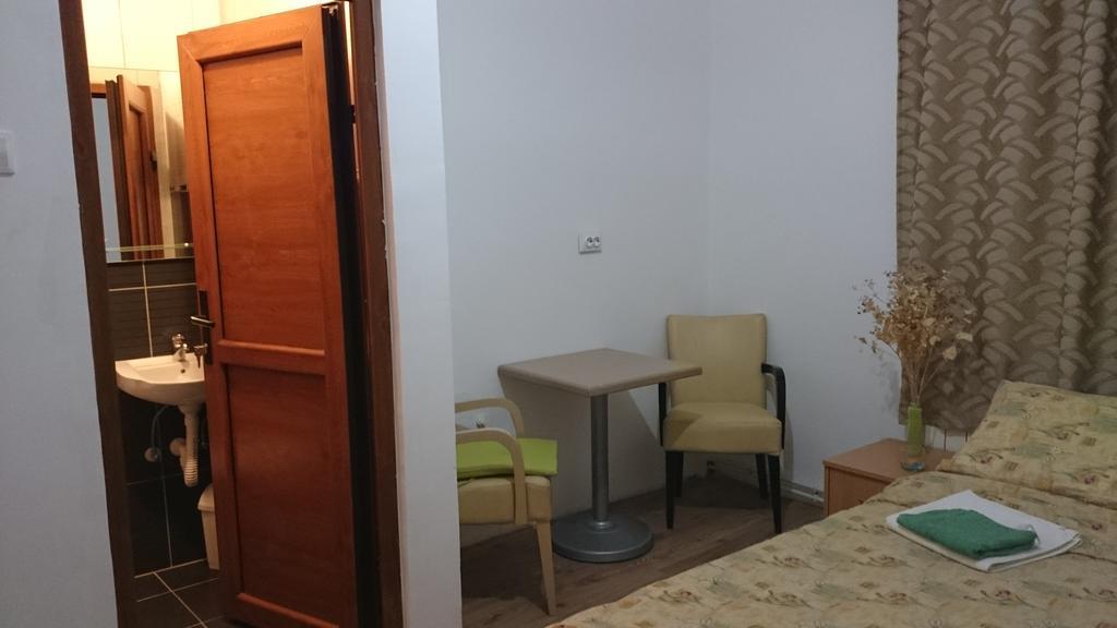 Musical Pansion Radgost, Rtanj Bed & Breakfast Exterior photo